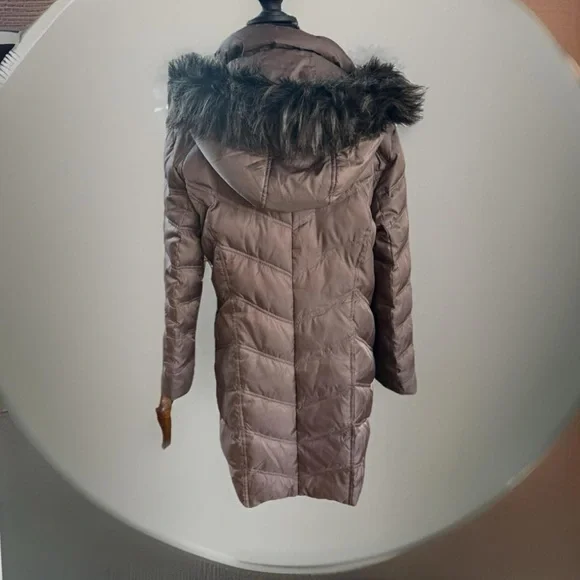 Vintage Kenneth Cole taupe duck- down filled Coat